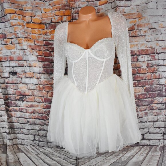 Oh Polly Dresses & Skirts - Oh Polly Embellished Long Sleeve Tulle Skirt Mini Dress Size 8 White Regular Cup